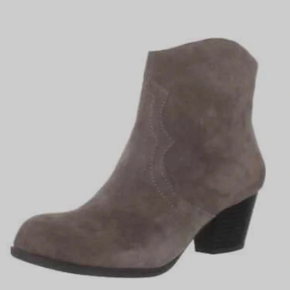 LuckyBrand Tablita SUEDE GREY BOOTS 2.5”Heels Side Zip NWB - Picture 1 of 8